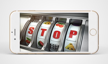 Apple removes gambling apps from store