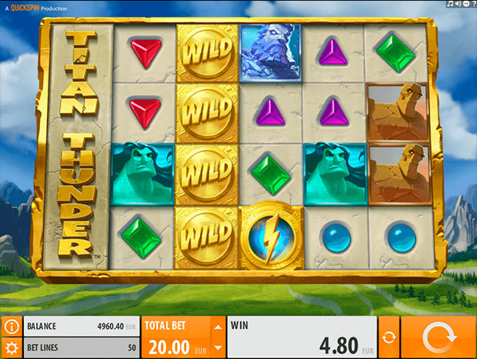 Titan Thunder gameplay screenshot